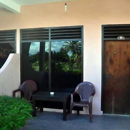 Ambarita Bernard Guest House & Resto Redpartner מראה חיצוני תמונה