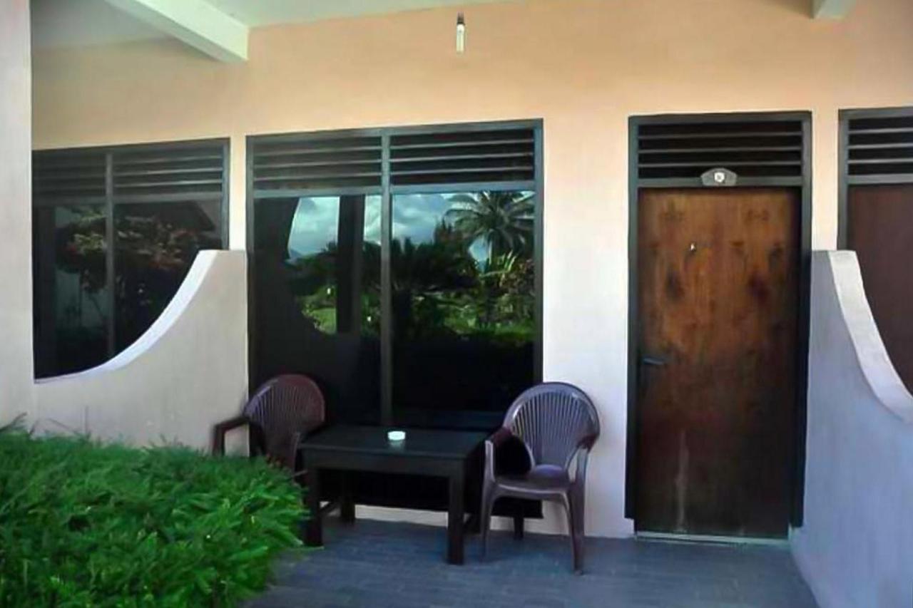 Ambarita Bernard Guest House & Resto Redpartner מראה חיצוני תמונה